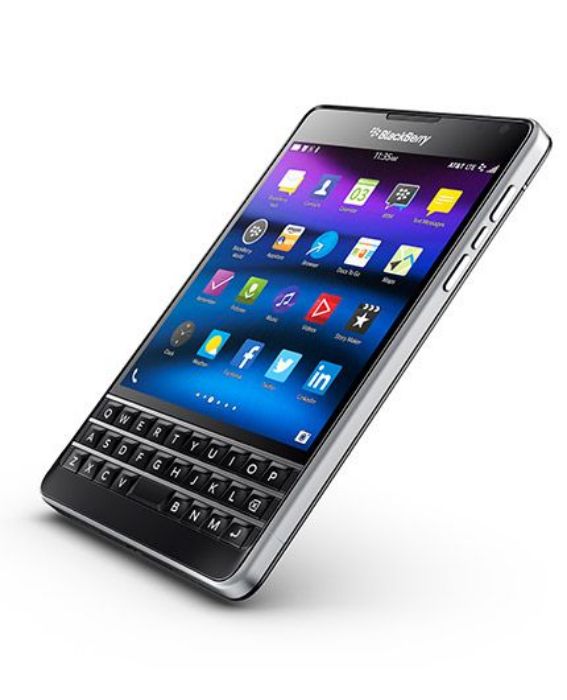 تصویر  گوشی موبایل بلک بری مدل Passport