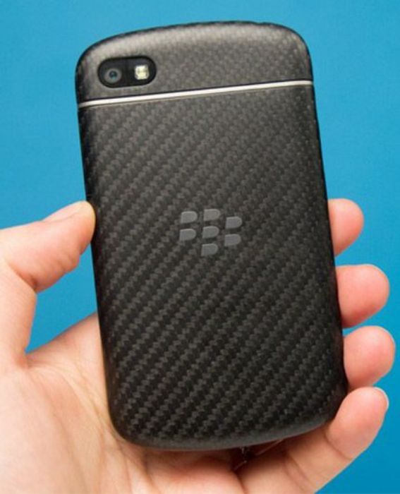 تصویر  گوشی موبایل بلک بری مدل Q10