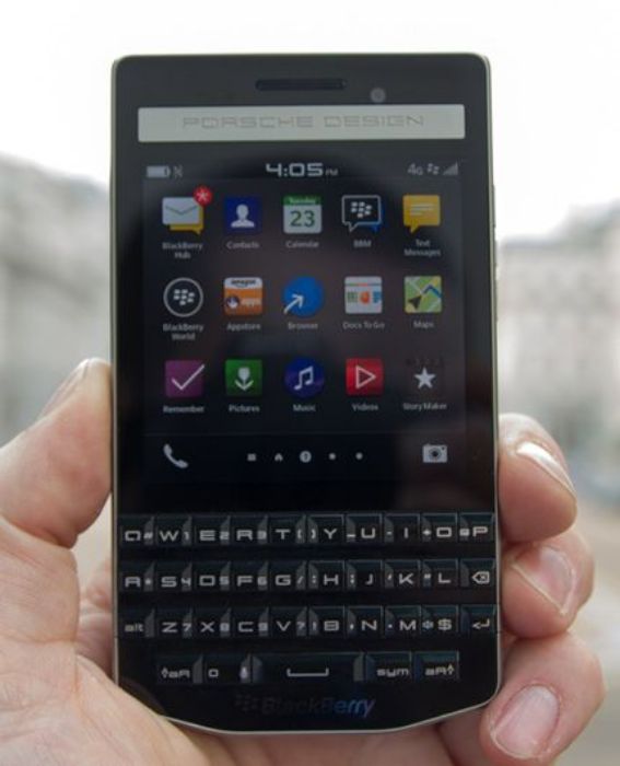 تصویر  گوشی موبایل بلک بری مدل Porsche Design P'9983