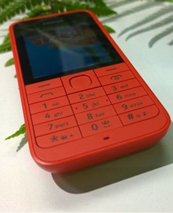 تصویر  گوشی موبایل نوکیا مدل 220