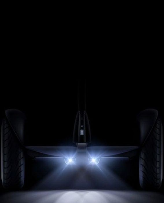 تصویر  اسکوتر برقی شیائومی مدل ناین بات مینی