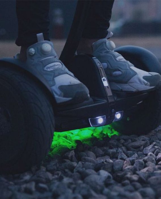 تصویر  اسکوتر برقی شیائومی مدل ناین بات مینی