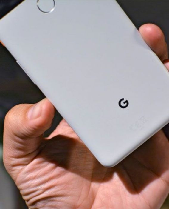 تصویر  گوگل پیکسل 2 ایکس ال - 128 گیگابایت تصویر  گوگل پیکسل 2 ایکس ال - 128 گیگابایت