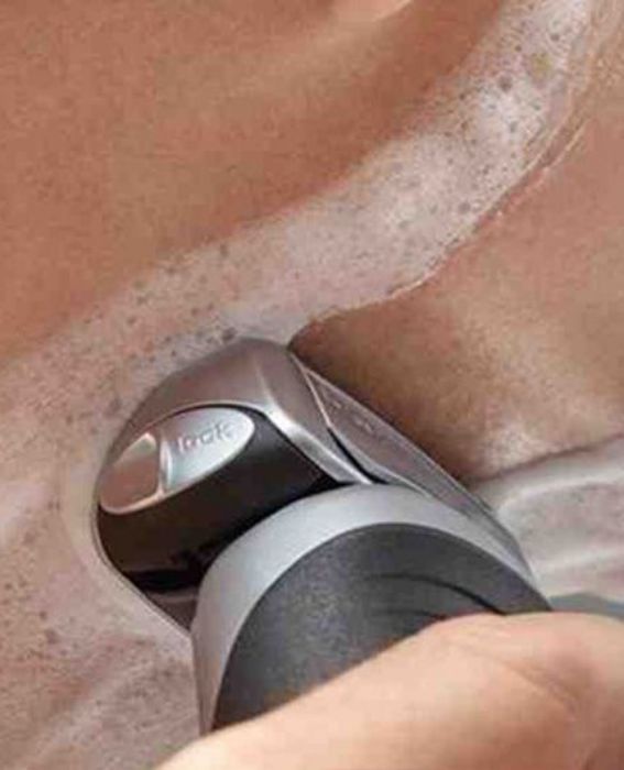 تصویر  ماشین اصلاح صورت (ریش تراش) براون سری 7 مدل 7899cc