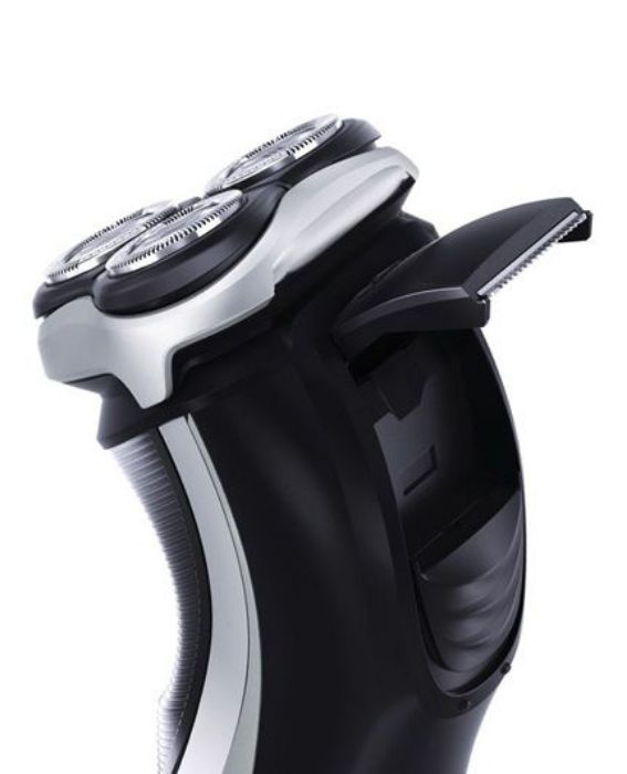 تصویر  ماشین اصلاح صورت (ریش تراش) فیلیپس مدل PT860/16 تصویر  ماشین اصلاح صورت (ریش تراش) فیلیپس مدل PT860/16