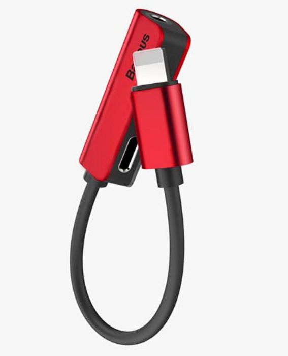 تصویر  تبدیل لایتنینگ به درگاه شارژ و جک 3.5 میلی‌متری هدفون بیسوس، برای شارژ و استفاده از هدفون به صورت همزمان