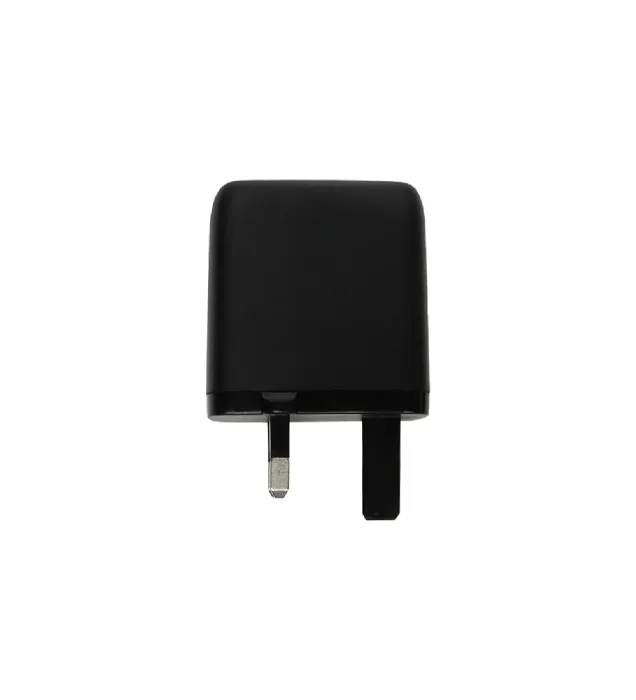 تصویر  شارژر دیواری فست دو پورت گرین لاین مدل GNC24AWCBK 12W