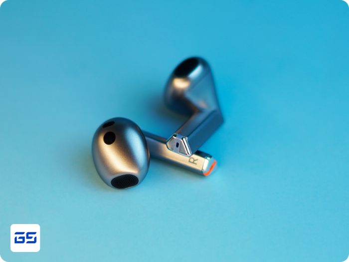 تصویر  هندزفری بی سیم سامسونگ مدل Galaxy Buds 3 تصویر  هندزفری بی سیم سامسونگ مدل Galaxy Buds 3