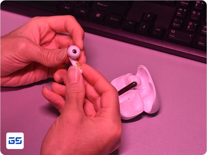 تصویر  هندزفری بی سیم کیو سی وای مدل Melobuds N50