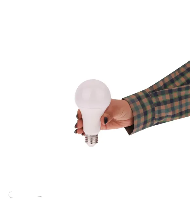 تصویر  لامپ ال ای دی 20 وات سایروکس مدل A80 پایه E27