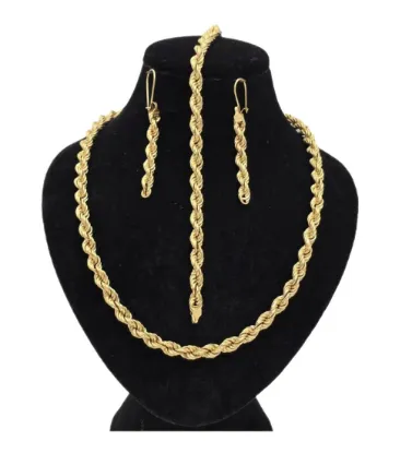 تصویر  نیم ست طلا زنانه 18 عیار کم اجرت مدل طنابی - 24 گرم