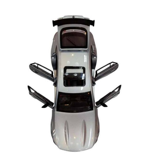 تصویر  ماشین اسباب بازی مدل مرسدس بنز برابوس فلزی