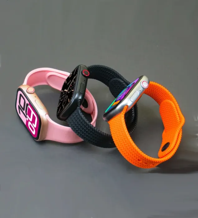 تصویر  ساعت هوشمند ورنا W46 Max به همراه هندزفری