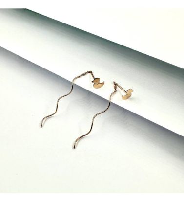 تصویر  گوشواره طلا زنانه 18 عیار سلین زرایران طرح اردک و موج - 0.85 گرم