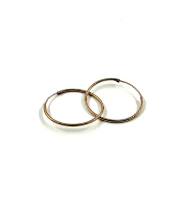 تصویر  گوشواره طلا زنانه 18 عیار حلقه ای طرح ساده - 1 گرم