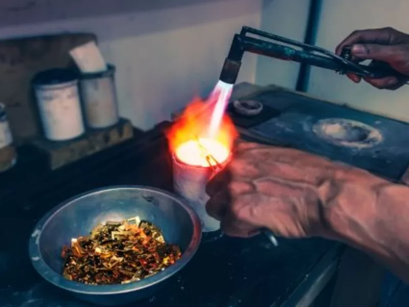 تشخیص طلای آب شده اصل از تقلبی